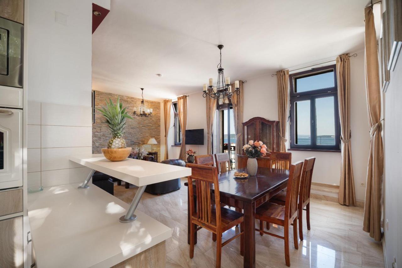 Luxury Apartments Perko Kaštela Extérieur photo