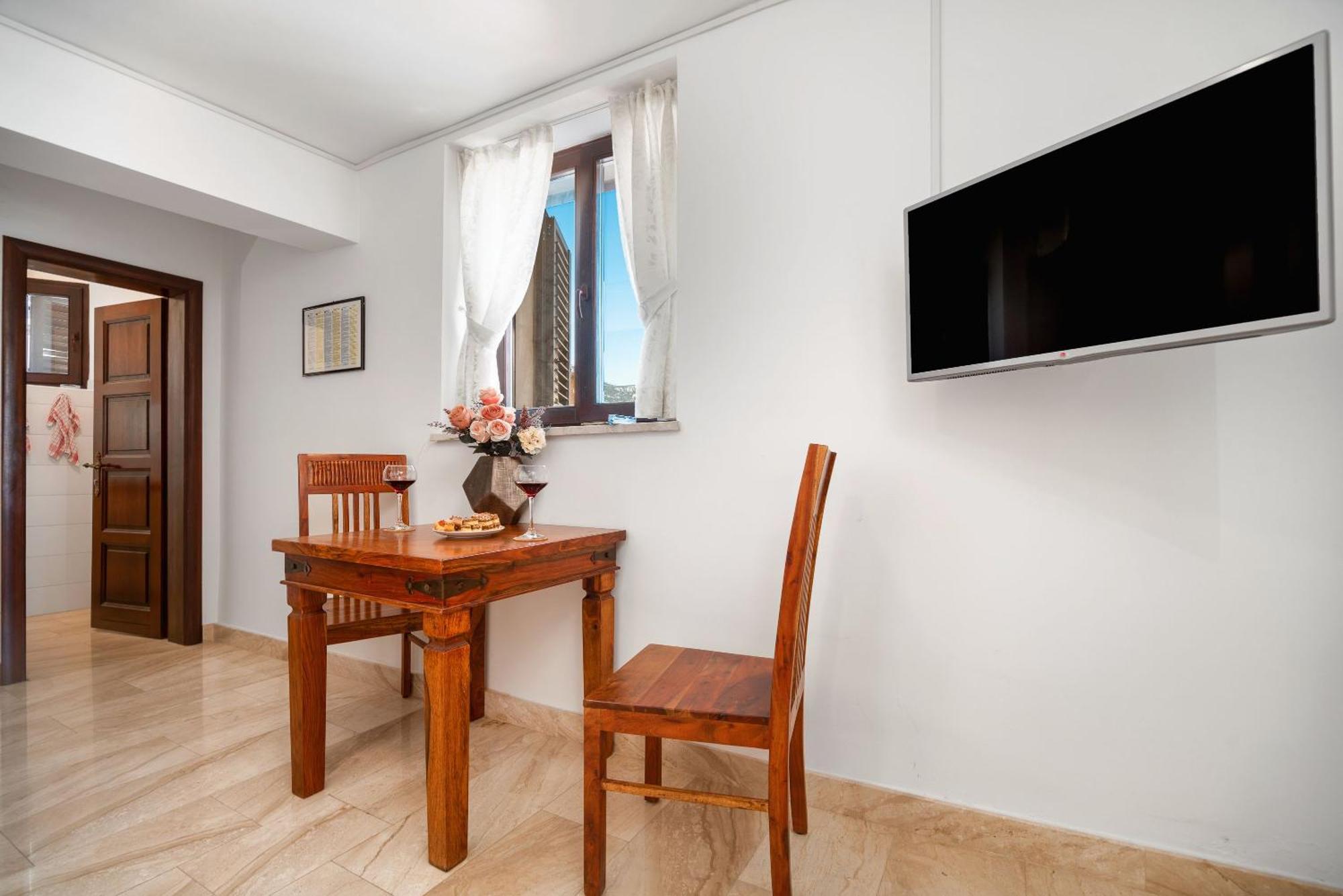 Luxury Apartments Perko Kaštela Chambre photo